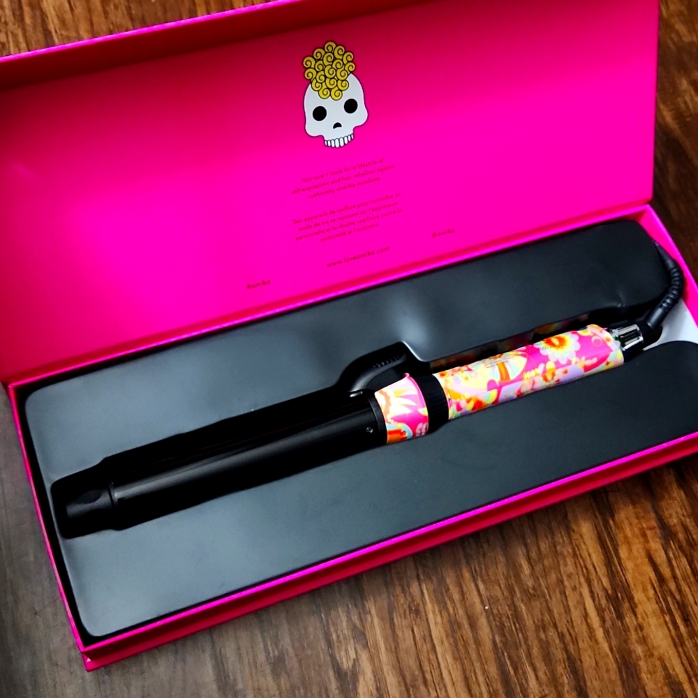 Amika Rotating Curling Iron
